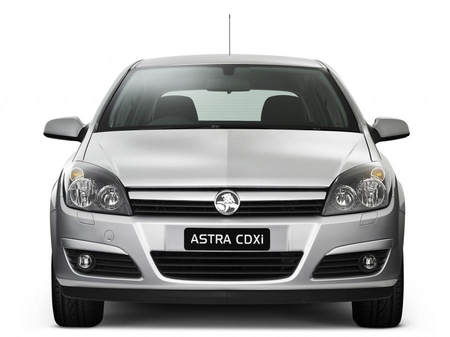  Holden Astra 5-Door 2005 года  (фото 7 из 16)